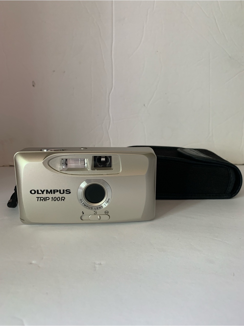 Olympus Silver Trip 100R Compact Film Point and Shoot Camera with Black Case